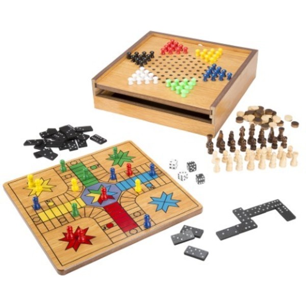 Toy Time Toy Time 7-in-1 Combo Game Board and Piece Set 161241OYT